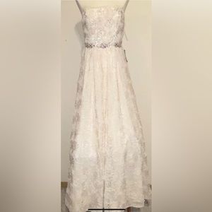 ADRIANNA PAPELL FORMAL GOWN IVORY STRAPLESS BALL GOWN FLOWERS NWT